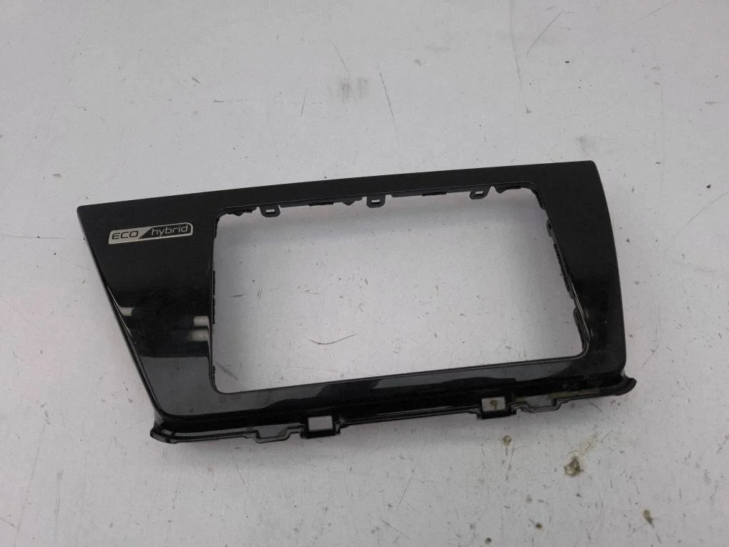 Radio/navigācijas apdare 84740G5900FHV