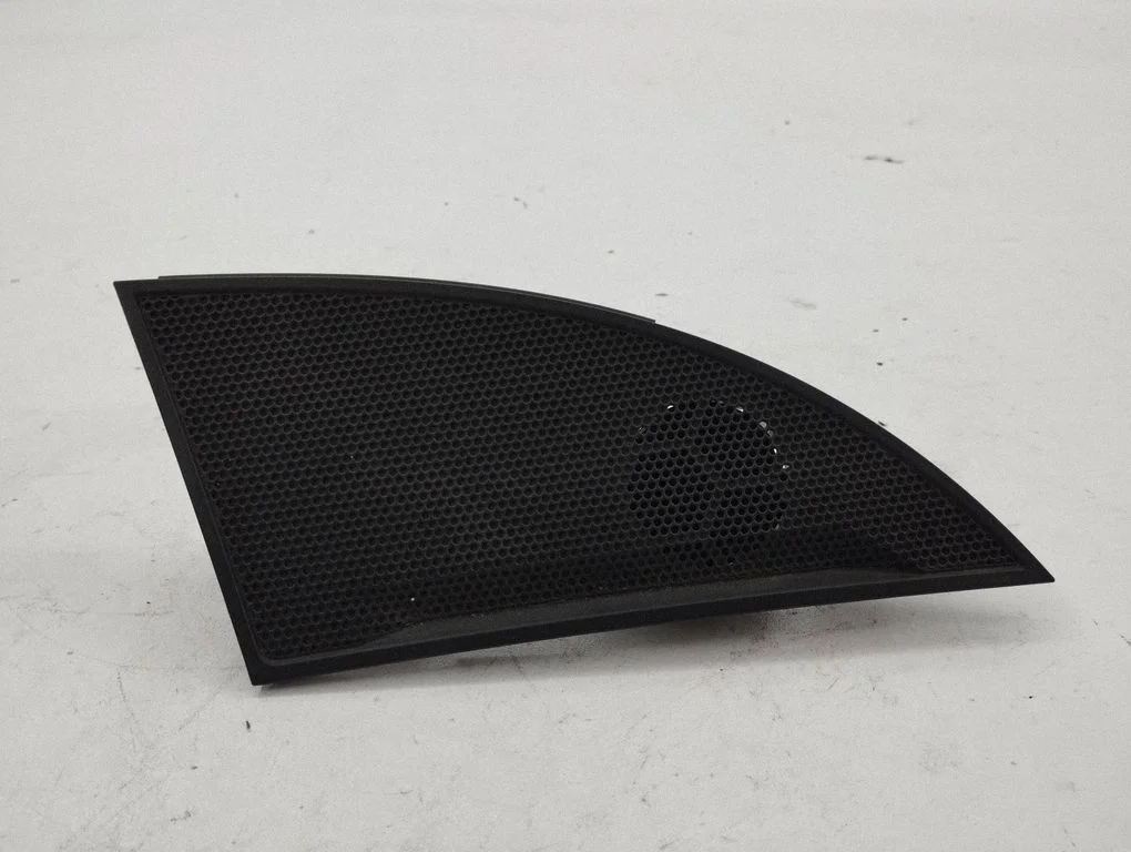 Front door high frequency speaker 13352044