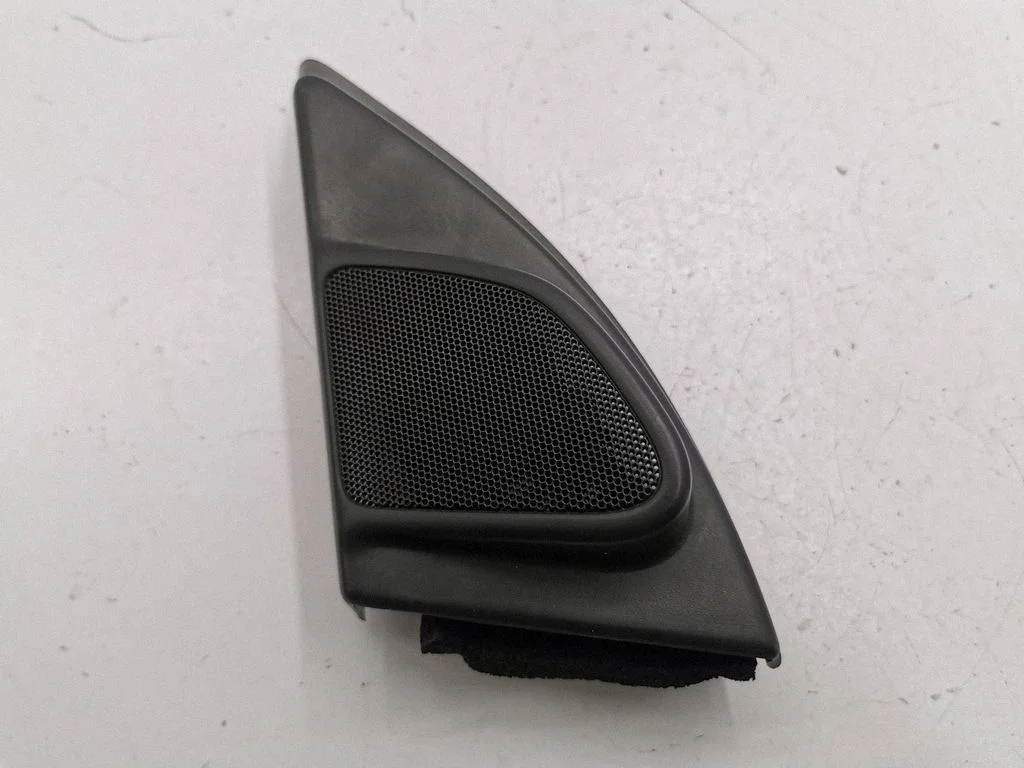 Front door high frequency speaker – Volvo XC60 (2009-2013)