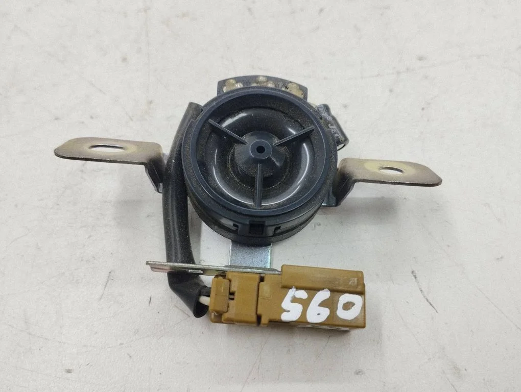 Kõrgsageduslik kõlar(id) esiustes – Nissan Murano Z50 (2002-2008)