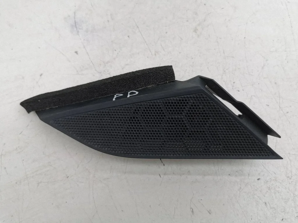 Kõrgsageduslik kõlar(id) esiustes – Ford C-MAX II (2010-2019)