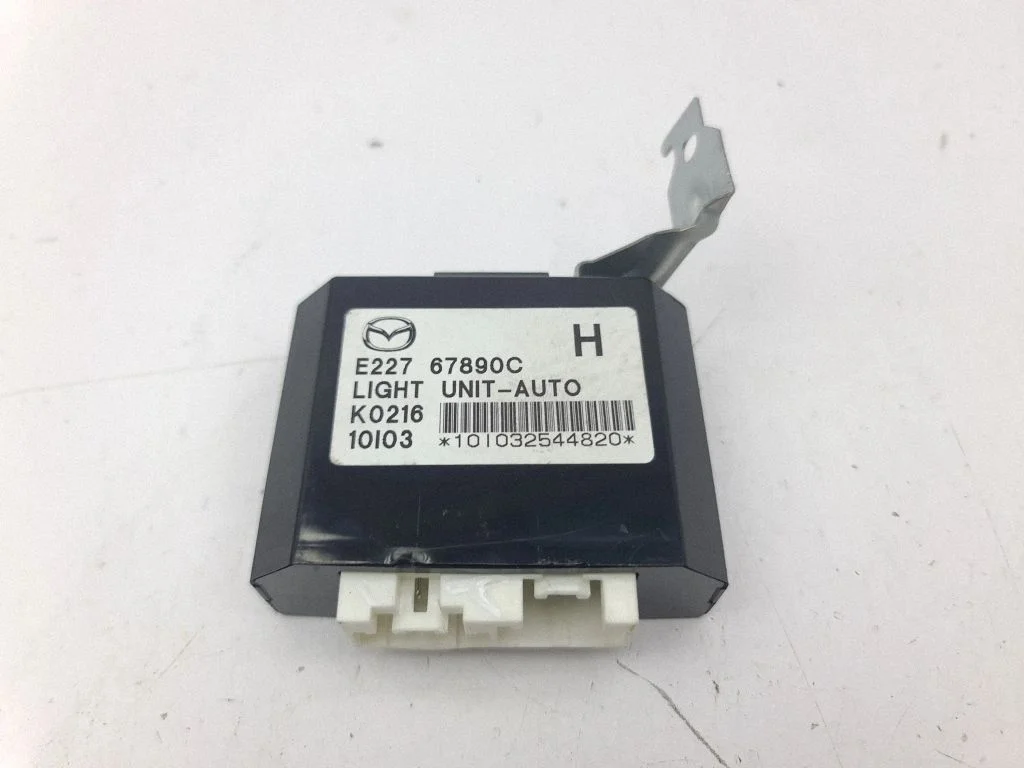 Light module LCM E22767890C