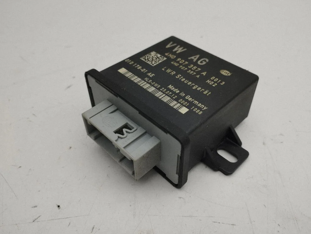 Light module LCM 4H0907357A
