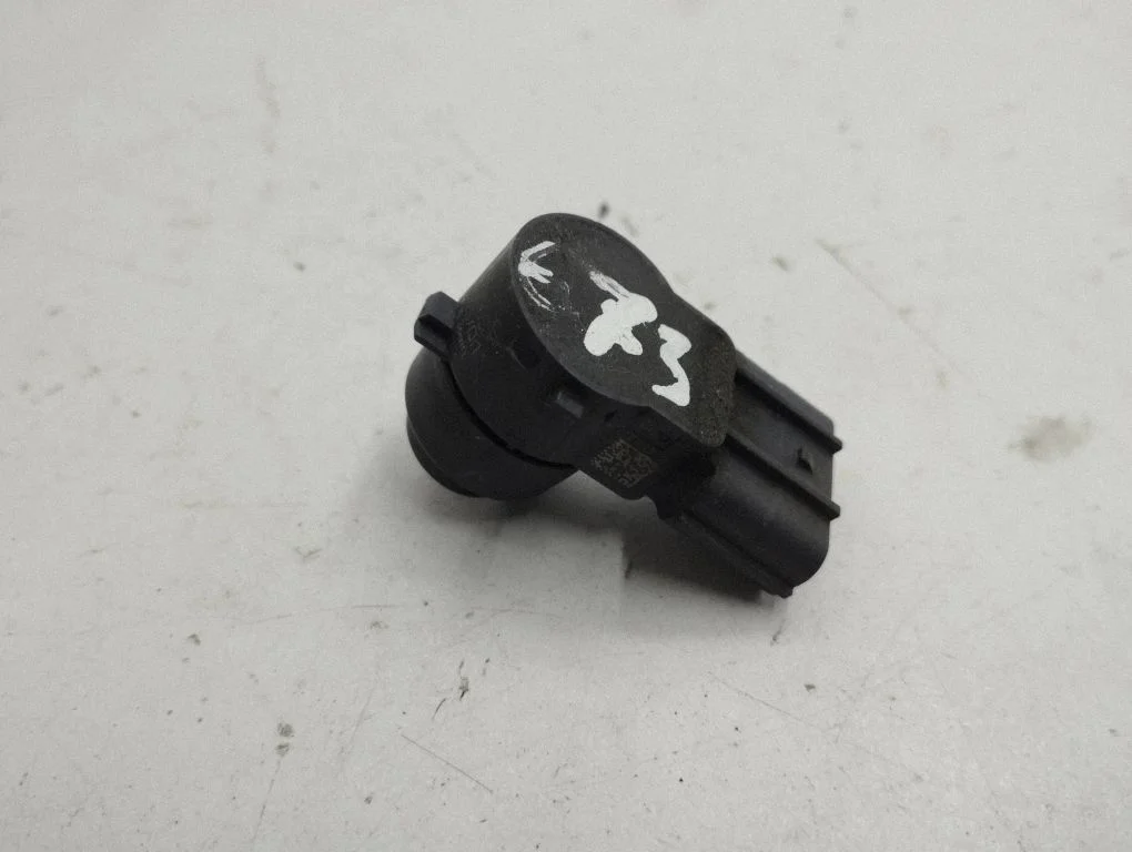 Parking PDC sensor – Honda CR-V (2013-2016)