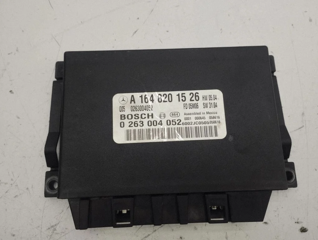Parkošanās sensors PDC A1648201526