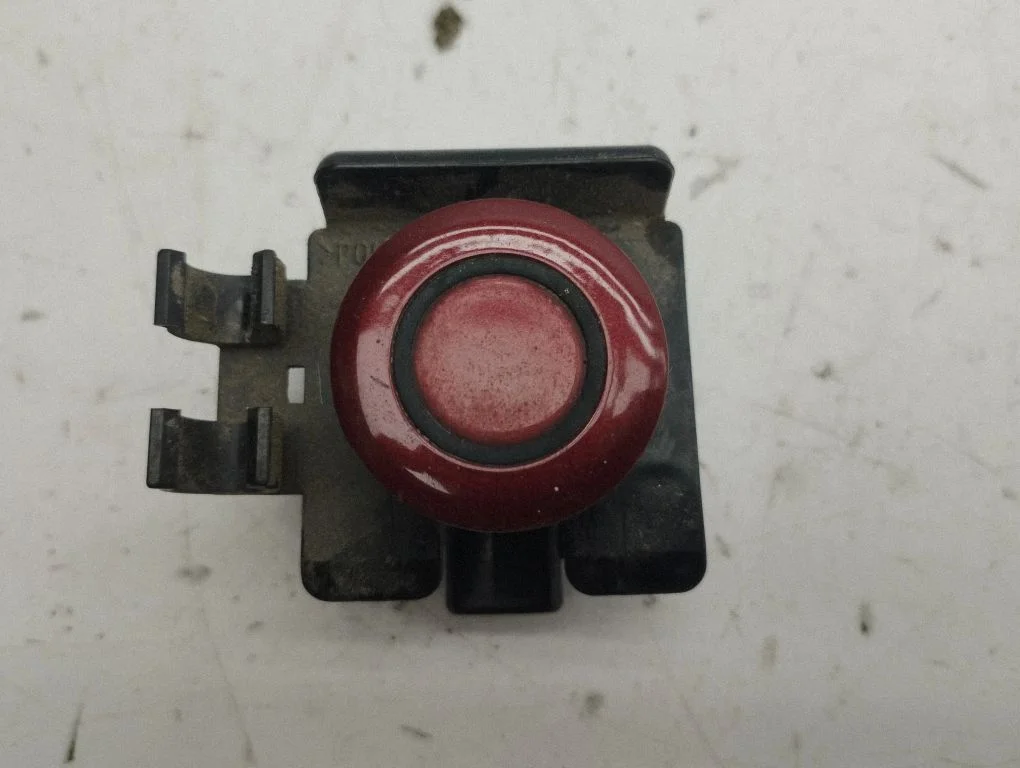 Parking PDC sensor – Lexus IS 220D-250-350 (2006-2013)