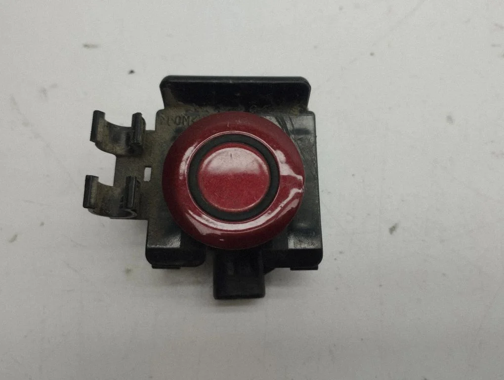 Parking PDC sensor – Lexus IS 220D-250-350 (2006-2013)