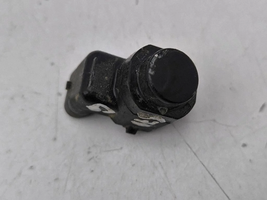 Parkimisandur PDC – BMW 7-seeria F01 F02 F03 F04 (2008-2016)