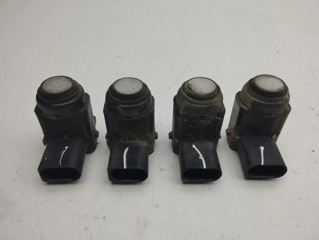 Parking PDC sensor 1UA919275
