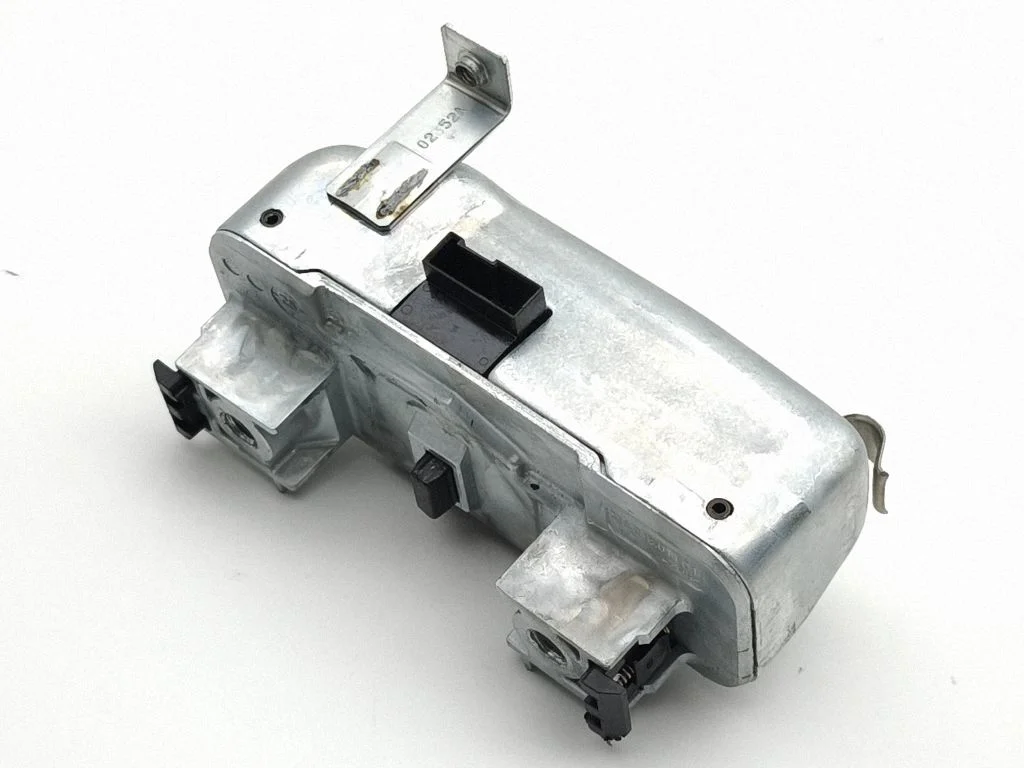 Steering wheel lock 3WA905861