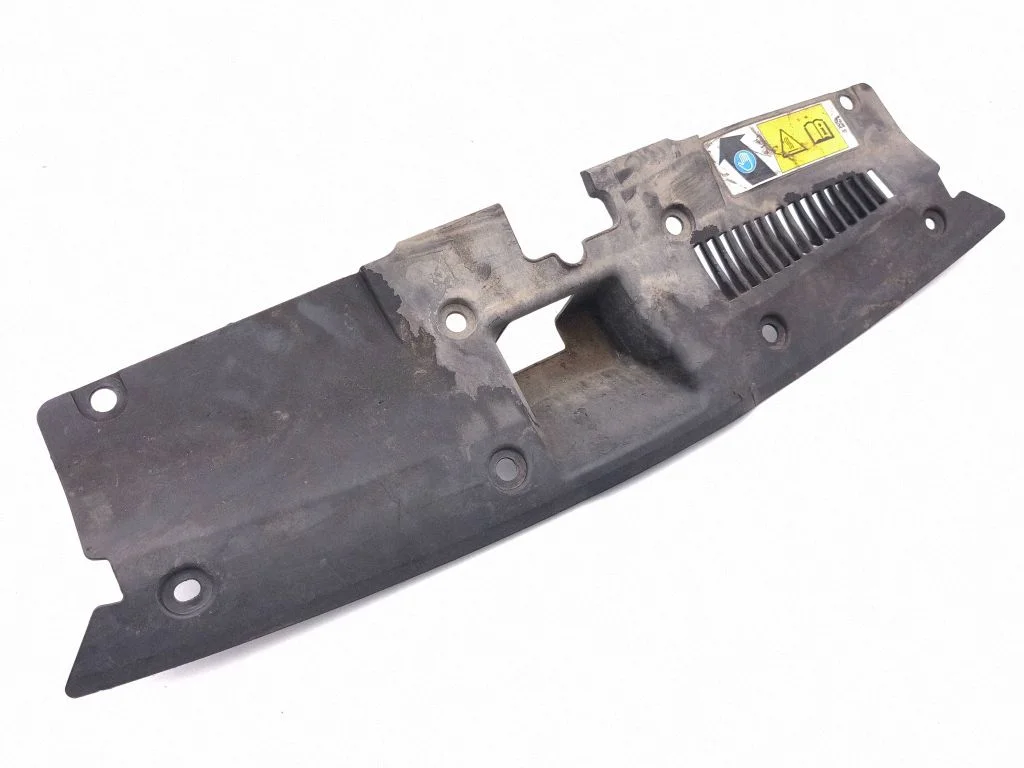 Radiator trim 71125TLA