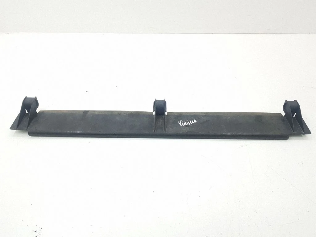 Radiatoru apdare 4B0121292B