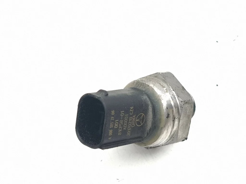 Izplūdes gāzu spiediena devējs A0009052706