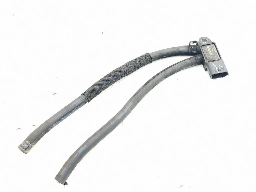 Izplūdes gāzu spiediena devējs 8888788850