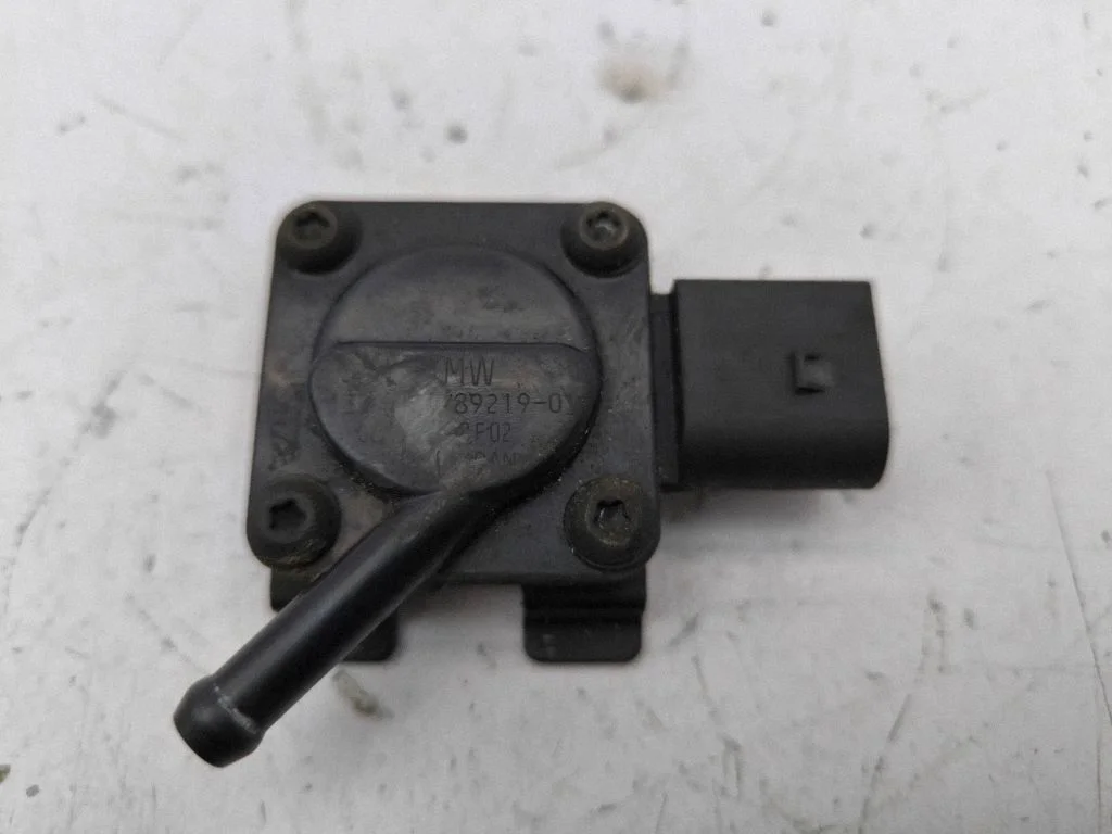 Exhaust gas pressure sensor