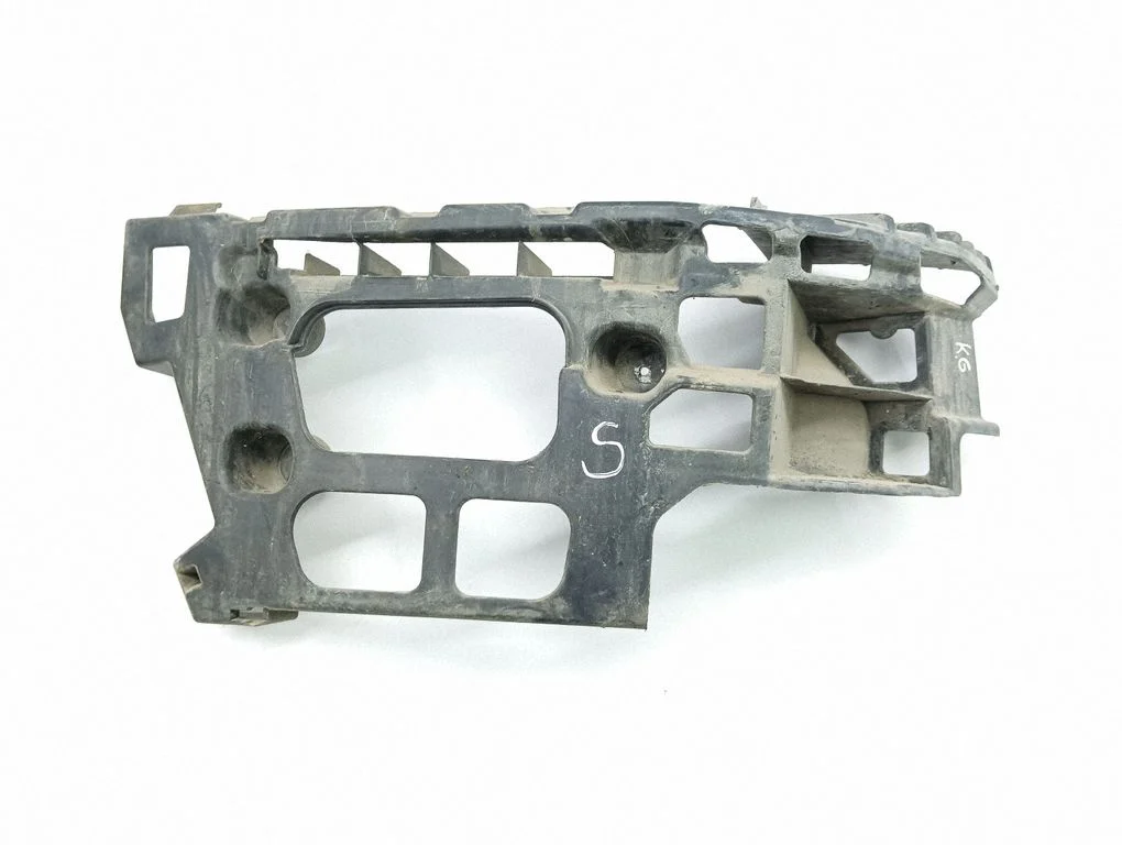 Rear bumper support beam – rear left