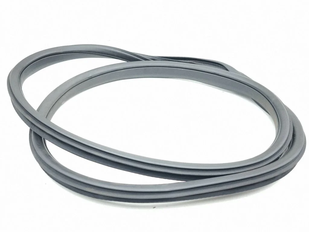 Rubber seal rear door – right