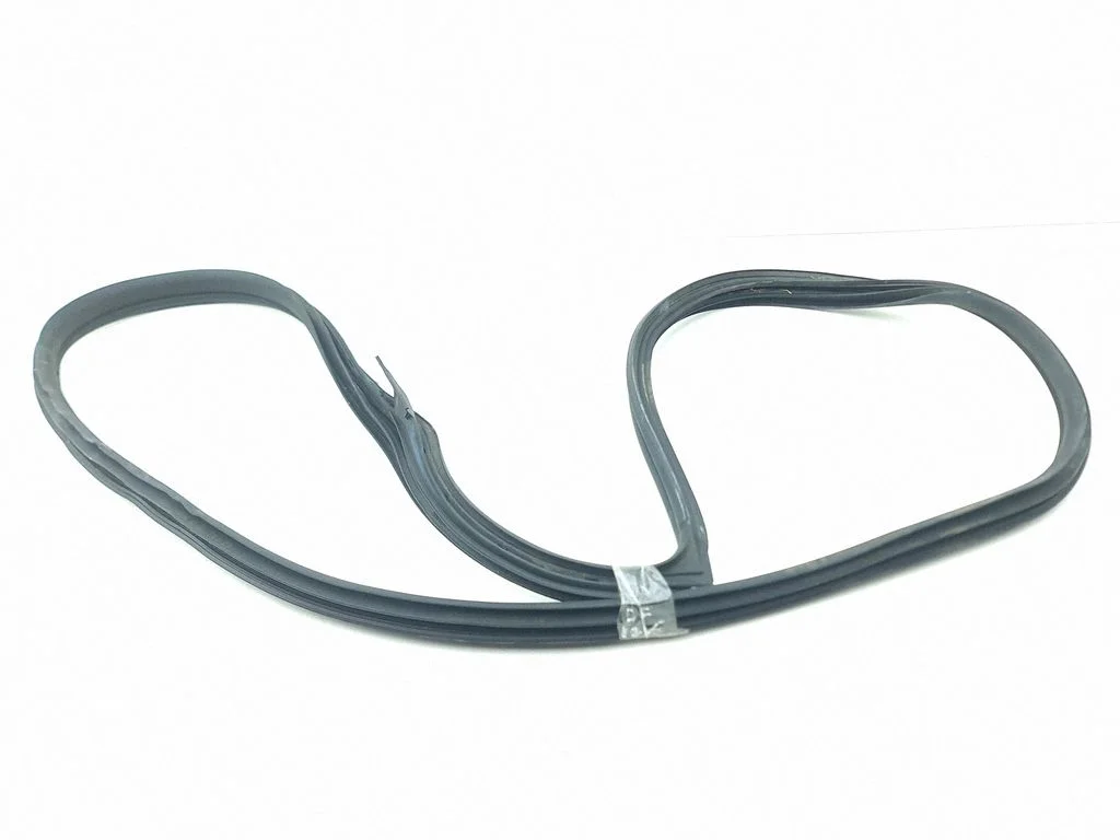 Rubber seal rear door – Mercedes-Benz CLS-Class C218 X218 (2011-2017)