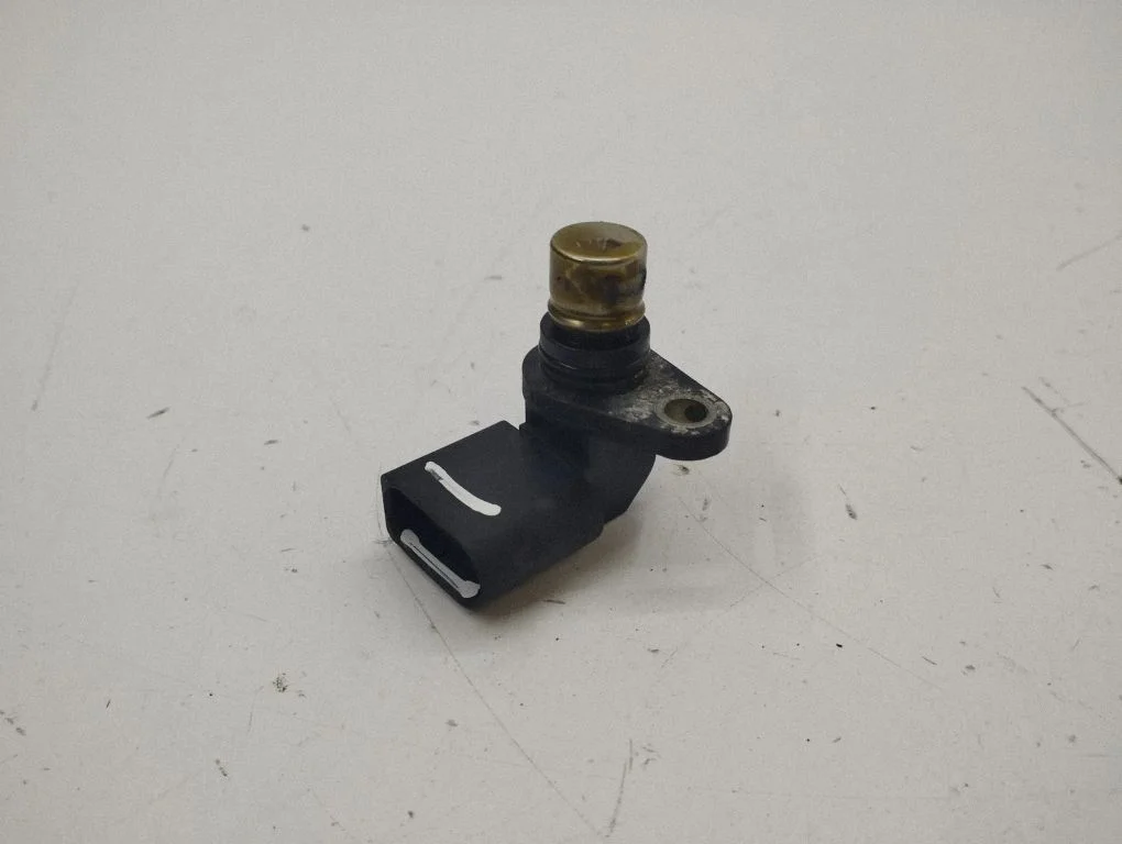 Nukkvõlli asendi andur 06A905161A