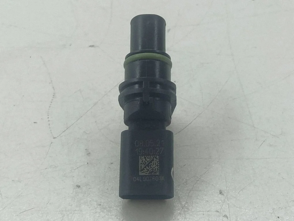 Czujnik położenia wałka rozrządu 04L907601A