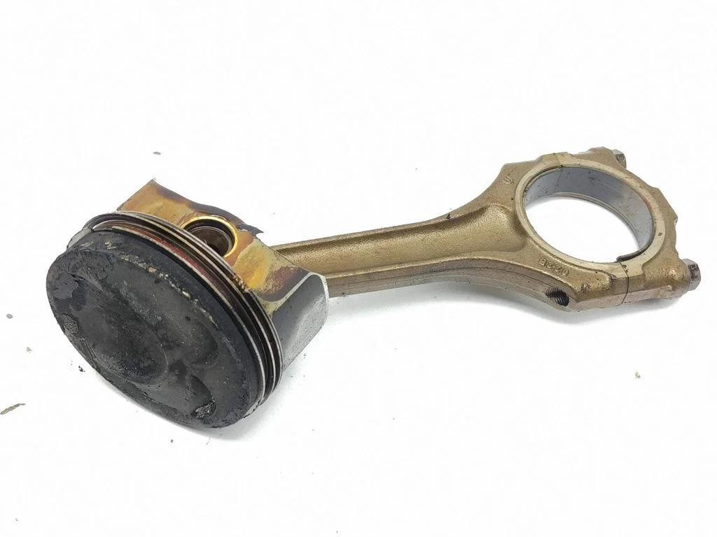 Piston with connecting rod