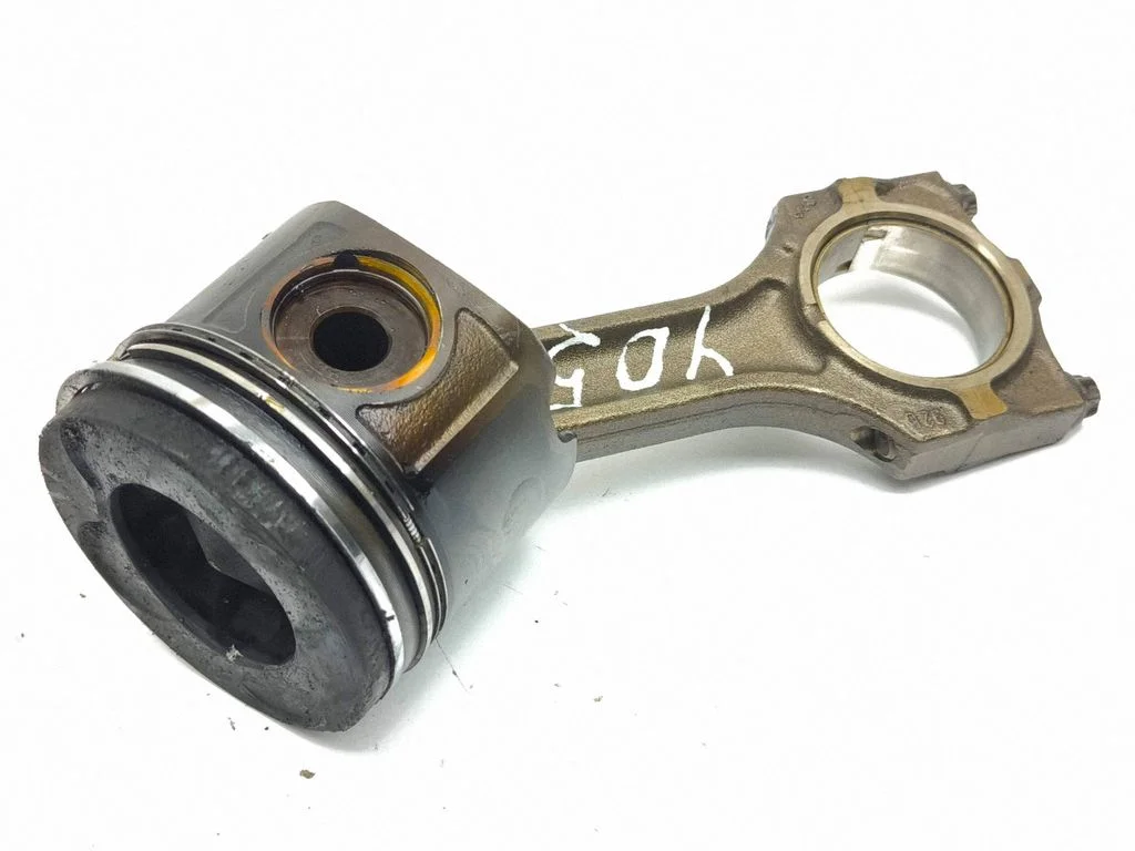 Tłok z korbowodem – BMW Seria 7 E65 E66 (2001-2008)