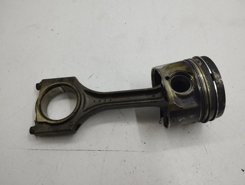 Piston with connecting rod 240615
