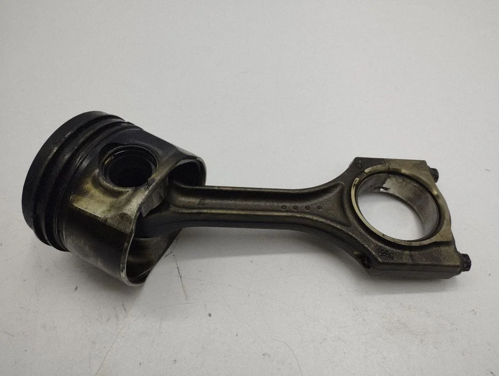 Piston with connecting rod 240615