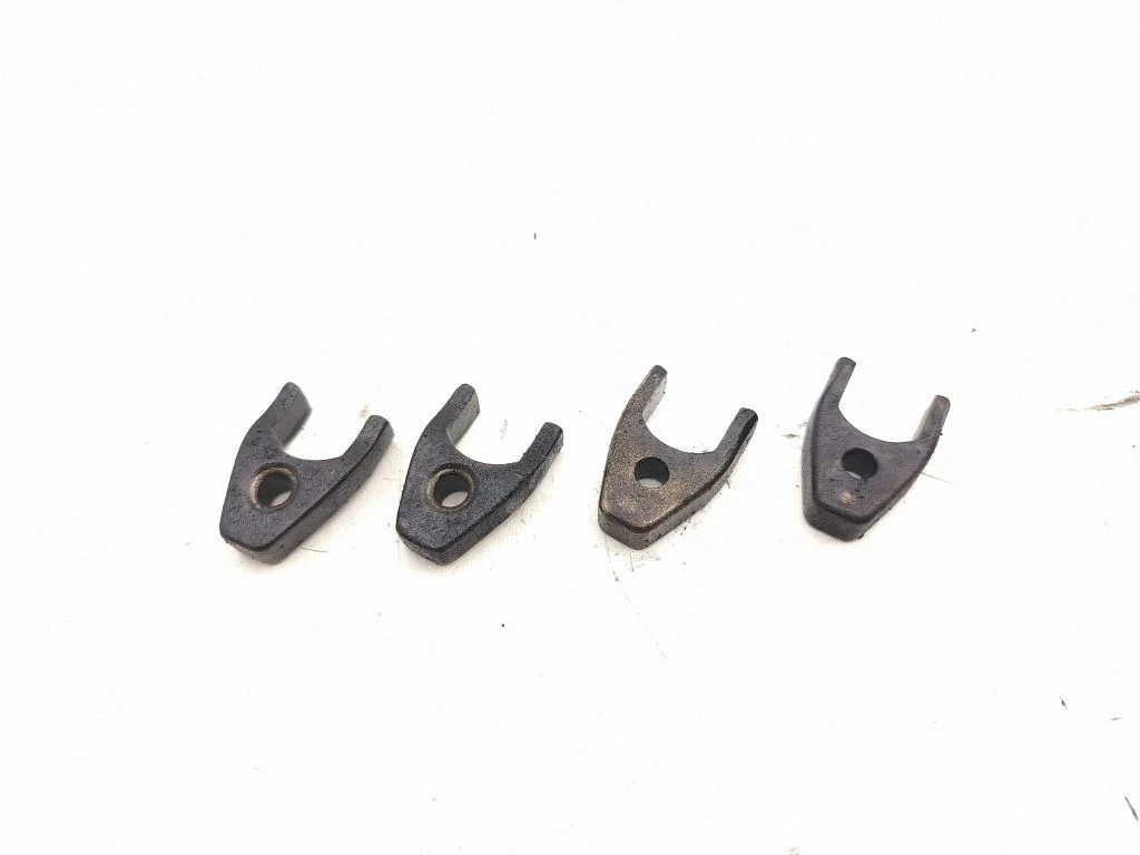 Fuel Injector clamp holder