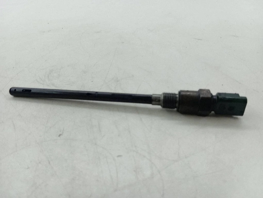 Oil level sensor 96546136