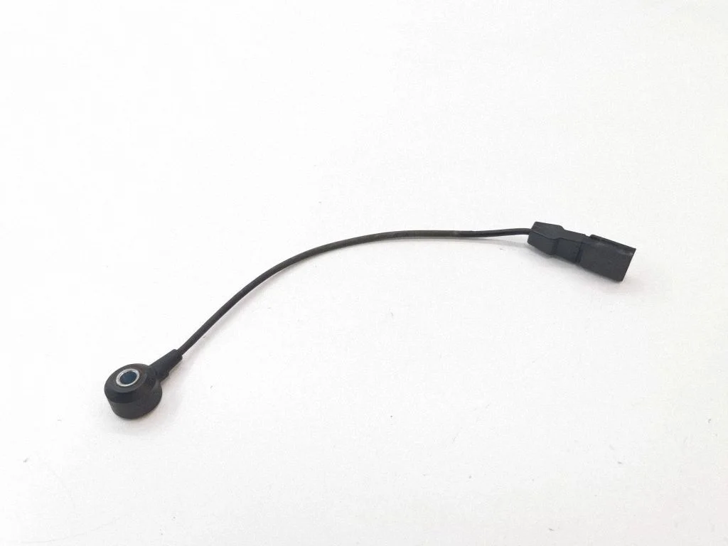 Detonation knock sensor 022905377B