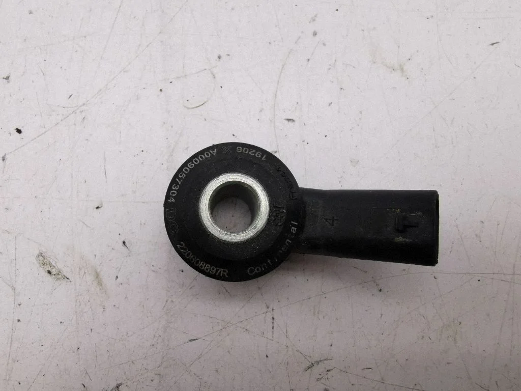 Detonation knock sensor – Nissan Qashqai (2016-2021)