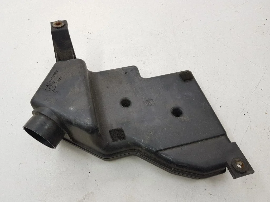 Intake resonator 1789320100
