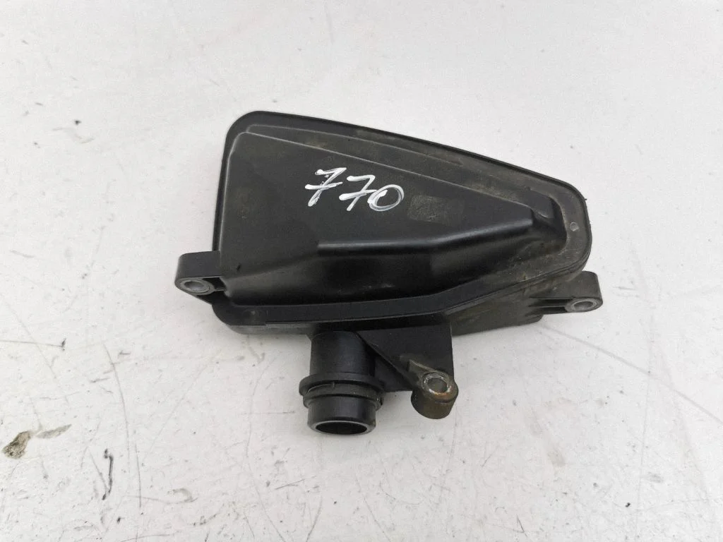 Sisselaske resonaator – Mercedes-Benz ML-klass W164 (2005-2011)
