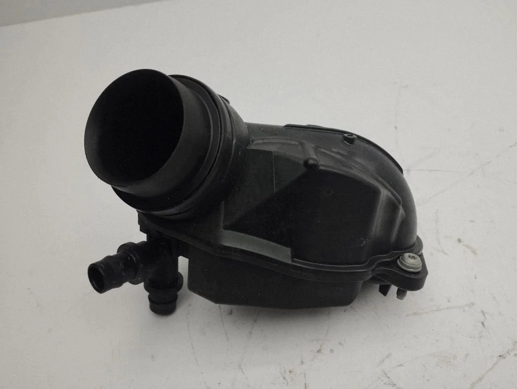 Intake resonator 05C129654C