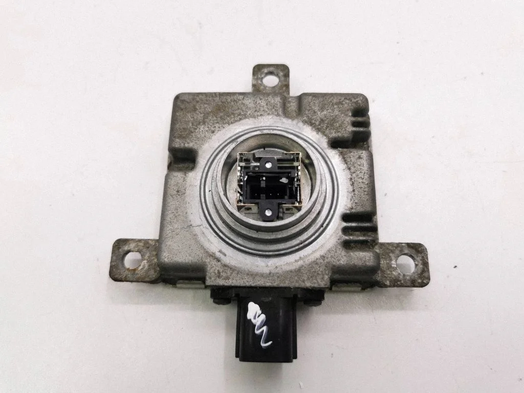 Headlight ballast module Xenon W3T21571