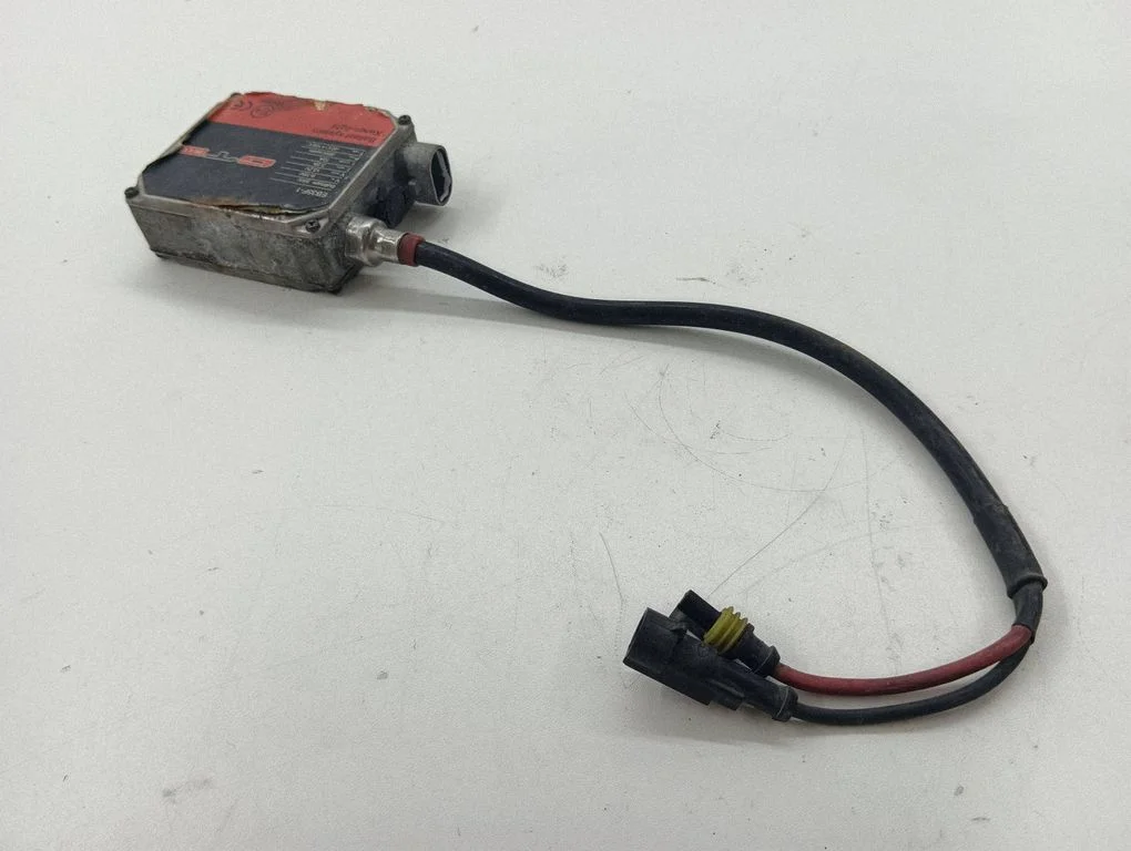 Headlight ballast module Xenon 020620