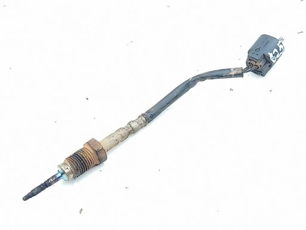 Exhaust gas temperature sensor 7009157