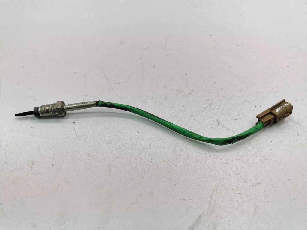 Exhaust gas temperature sensor 226404367R