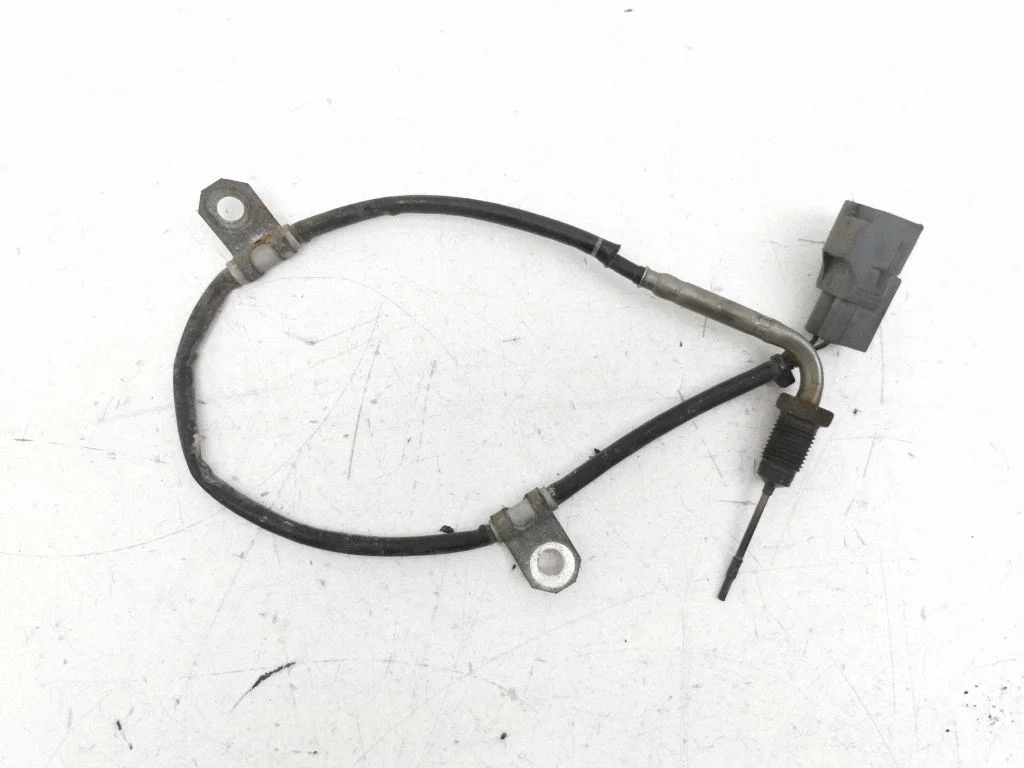 Exhaust gas temperature sensor 0882