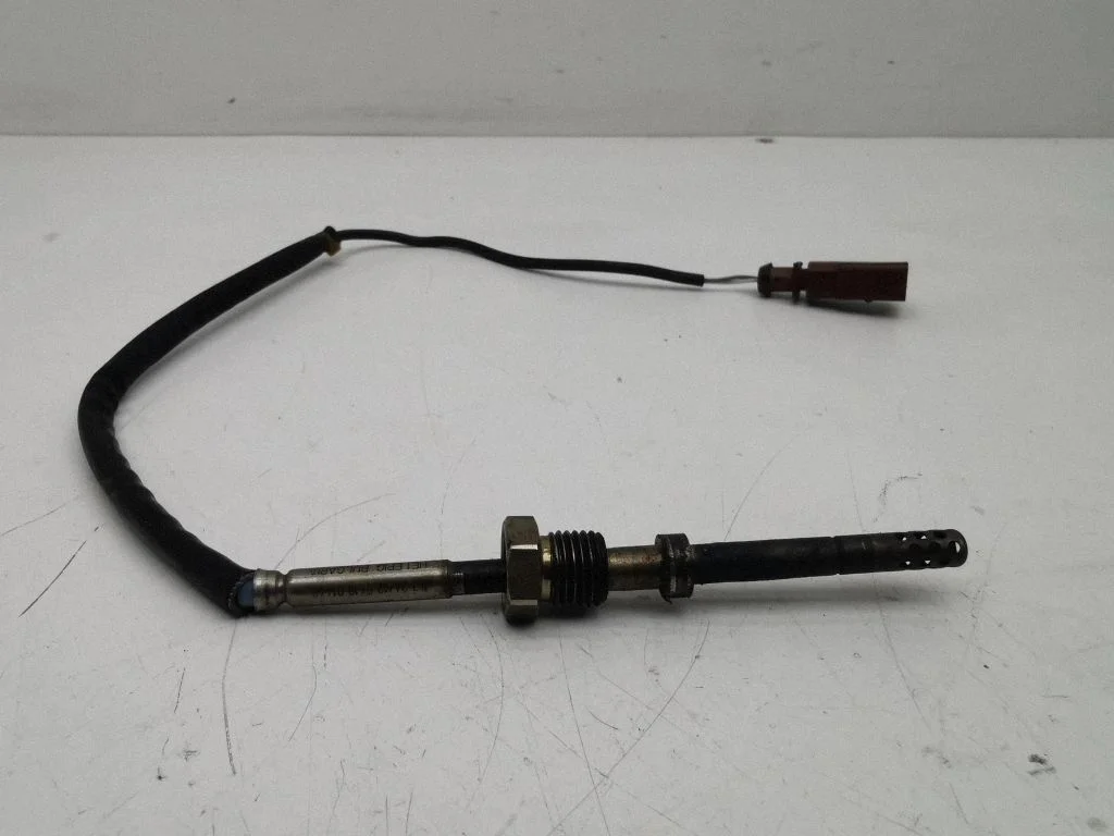 Exhaust gas temperature sensor 8K0906088