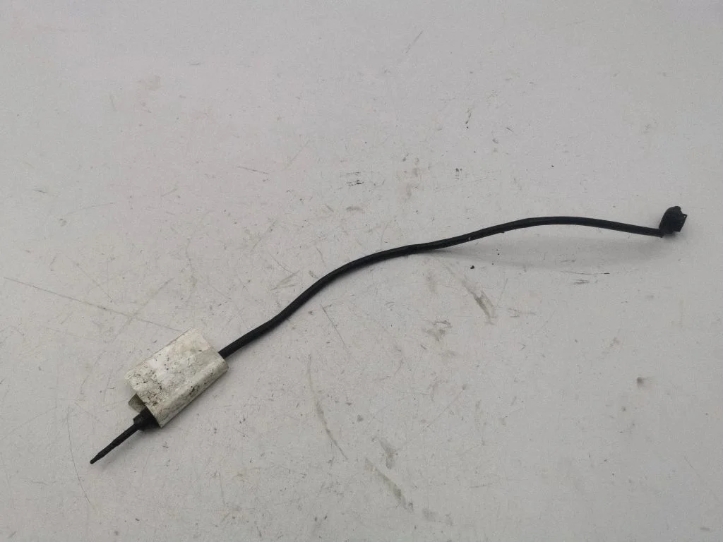 Exhaust gas temperature sensor – Volvo V50 (2008-2012)