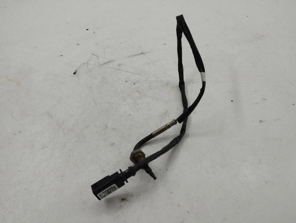 Exhaust gas temperature sensor 8W0906088Q