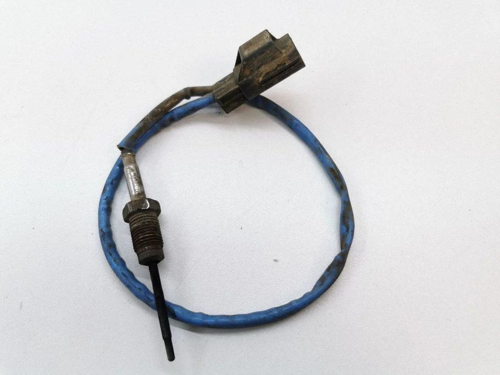 Exhaust gas temperature sensor AV4112B591AA