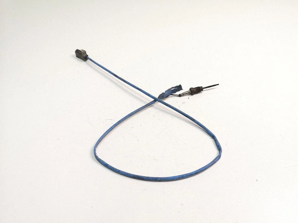 Exhaust gas temperature sensor 8G11128591AB