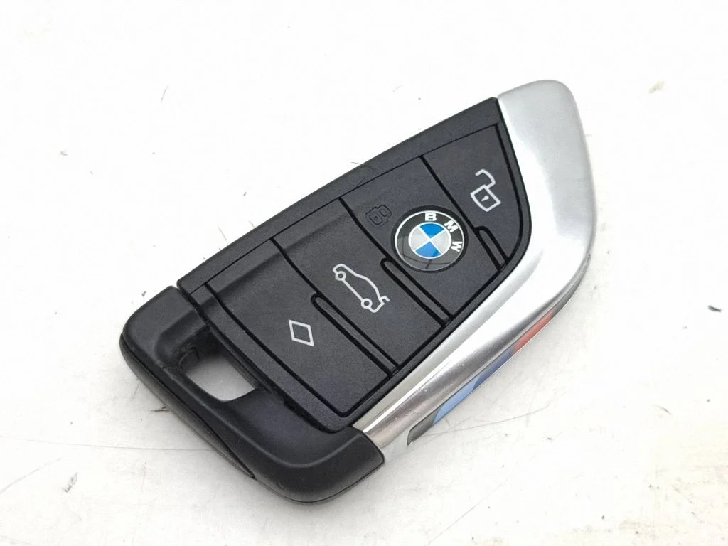 Kluczyk / karta zapłonowa – BMW i4 (2021-)