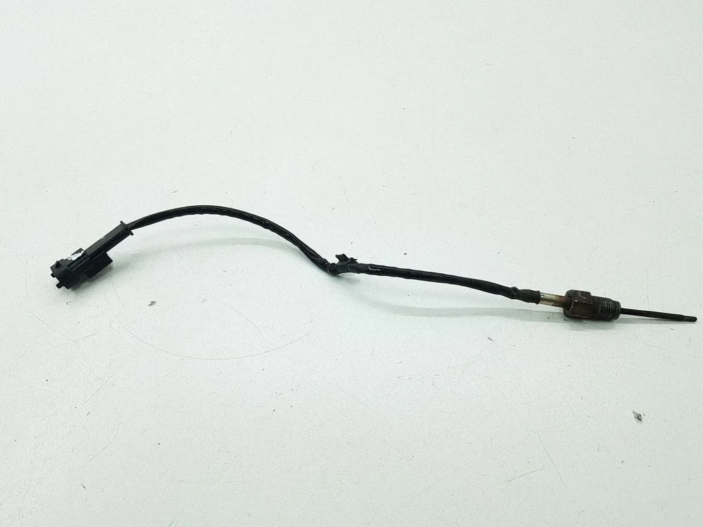 Exhaust gas temperature sensor – Hyundai i30 (2013-2016)
