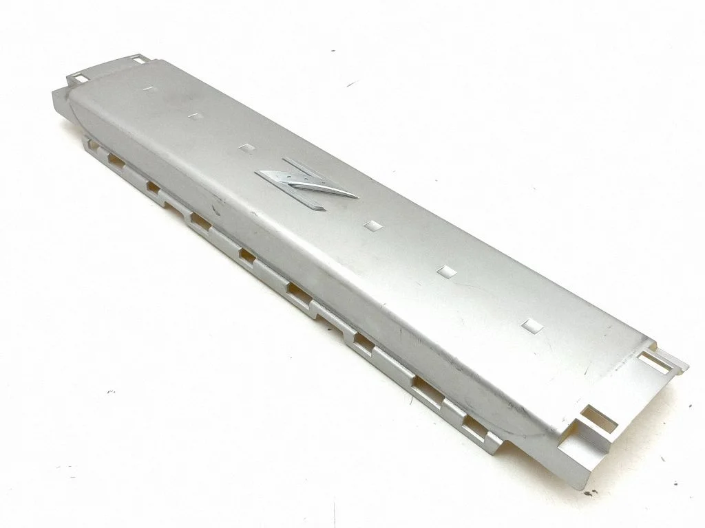 Tailgate trim 93130CD000