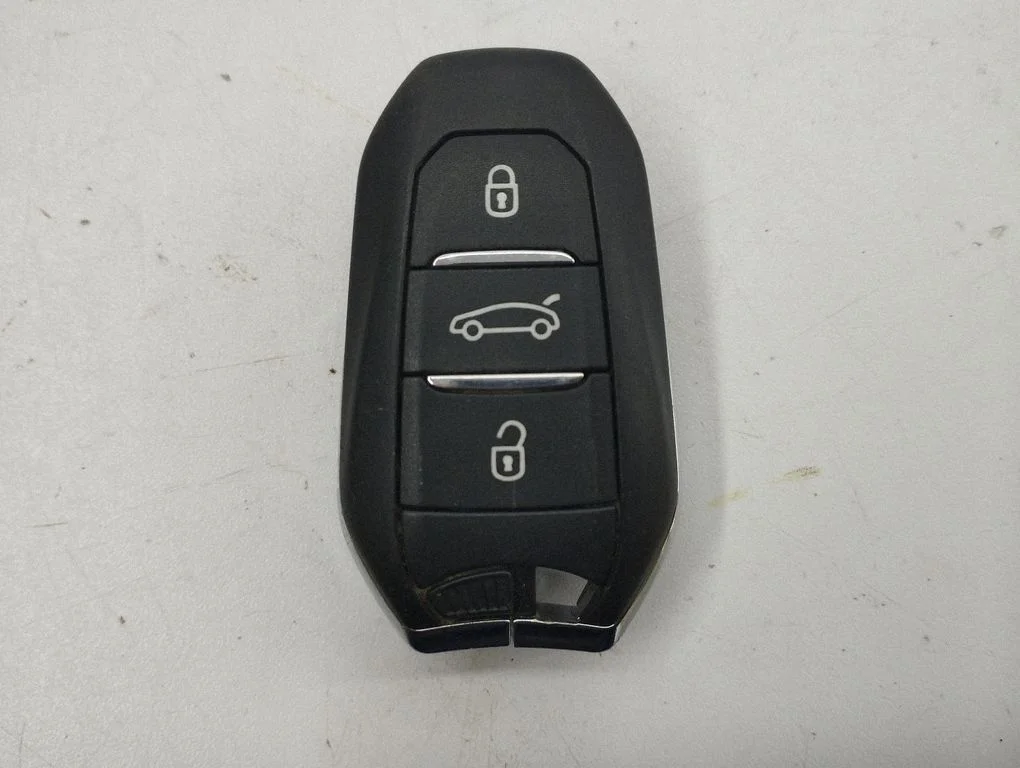 Aizdedzes atslēga/karte – Opel Mokka X (2019-)