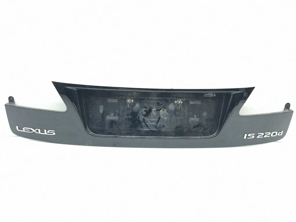 Aizmugurējā vāka apdare – Lexus IS 220D-250-350 (2006-2013)